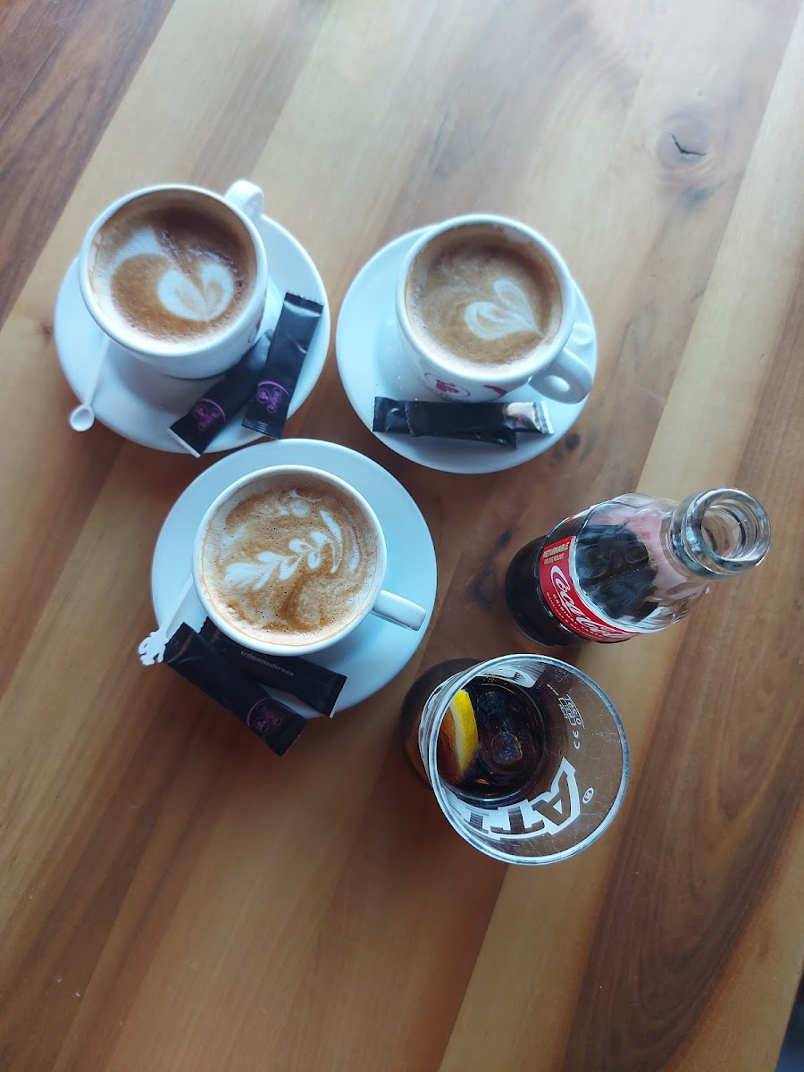 Safari Cafe Pizzeria-10